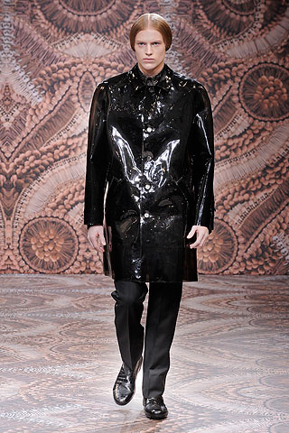 Alexander McQueen / - 2010-2011